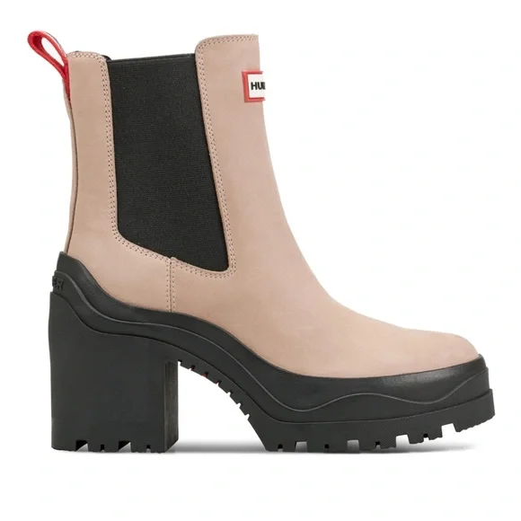 Hunter Women's Heeled Chelsea Boots - Tan and Black - BRAND NEW - Picture 2 of 4